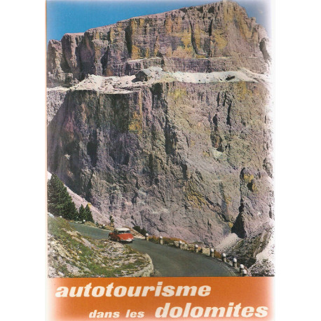Autotourisme dans les Dolomites